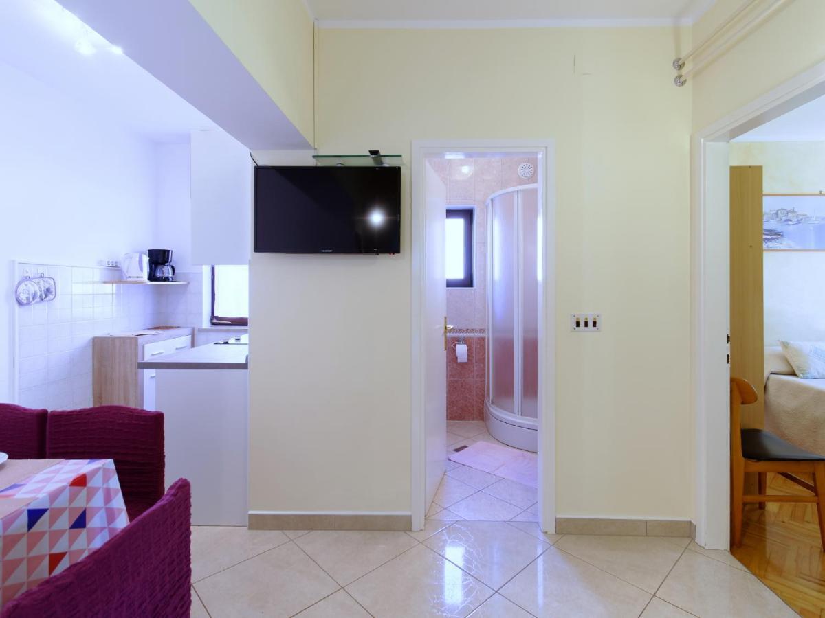 Apartments Marta By Rent Istria Novigrad Istria Kültér fotó