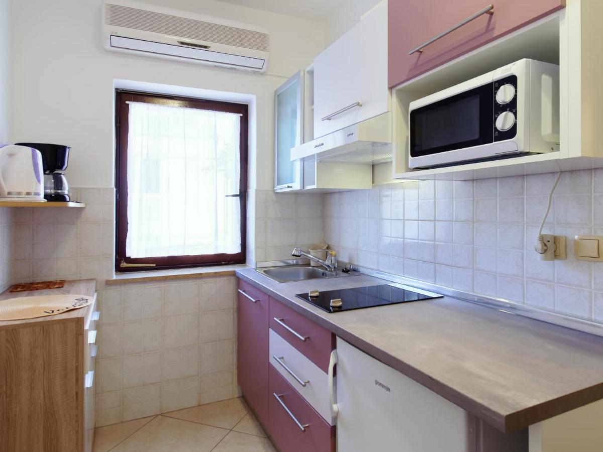 Apartments Marta By Rent Istria Novigrad Istria Kültér fotó