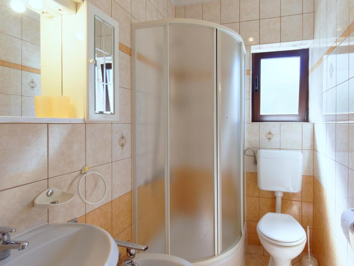 Apartments Marta By Rent Istria Novigrad Istria Kültér fotó