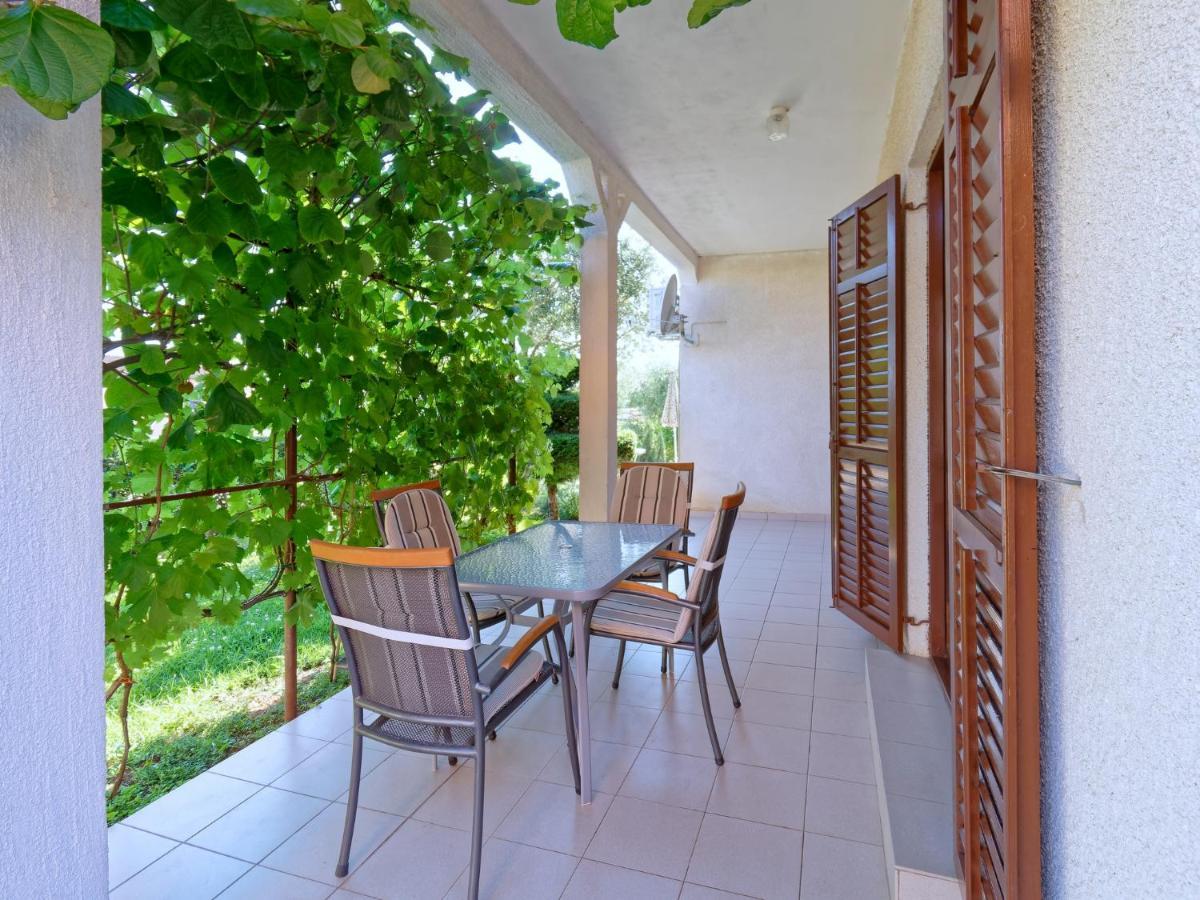 Apartments Marta By Rent Istria Novigrad Istria Kültér fotó